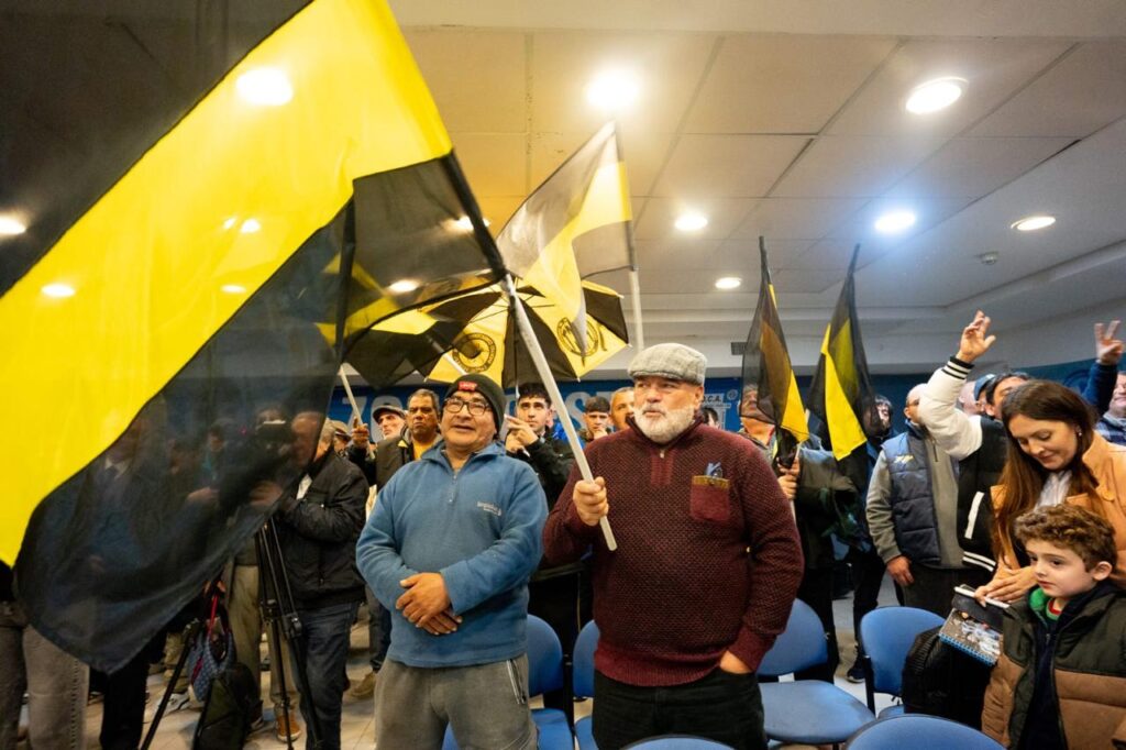 Con más de 50 gremios presentes, las 62 Organizaciones normalizaron la regional Moreno