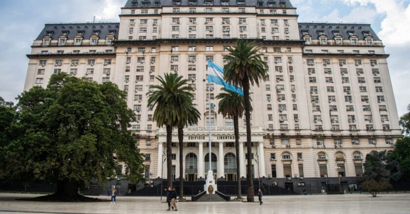 ATE va un paro total en las Fuerzas Armadas y movilizará al Ministerio de Defensa: «El 99% de los trabajadores de las FFAA son pobres»