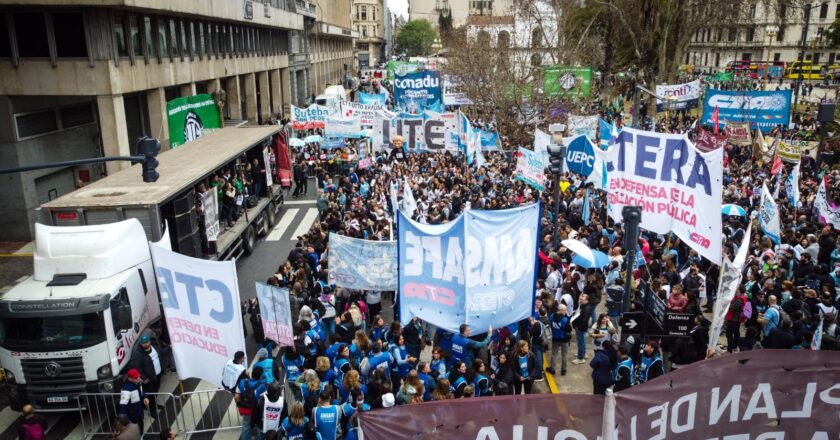 Las CTA respaldaron el paro nacional de docentes y estatales, y advirtieron sobre el avance del Gobierno contra la educación y el Estado
