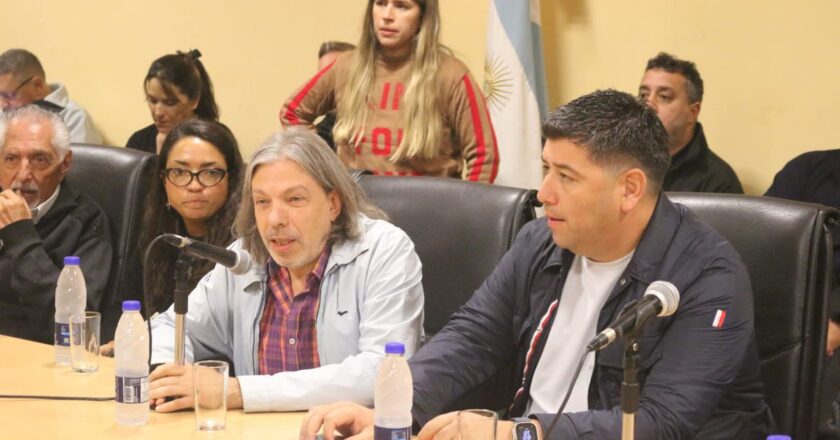 La FEDUN registró que la pérdida salarial alcanza casi el 24% entre los docentes universitarios desde 2023