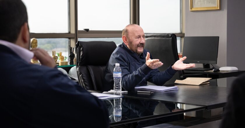 Gildo Insfrán se vuelve a diferenciar del Gobierno Nacional y anuncia un incremento salarial del 15% para estatales
