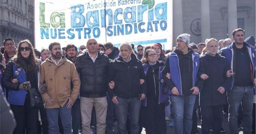 Palazzo confirmó que va a denunciar al tucumano Jaldo en la OIT por la represión en el Banco Patagonia
