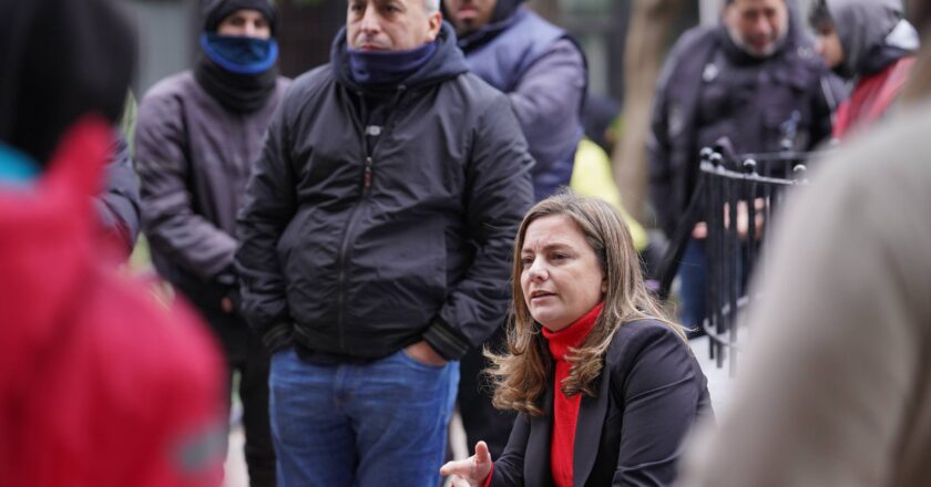 Vanesa Siley presentó un proyecto para regular el empleo en plataformas: Estaciones sanitarias, botón de emergencia, vacaciones y cobertura de riesgos del trabajo