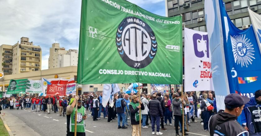 Aguiar no descarta que “el creciente nivel de deudas se convierta en el desencadenante de un estallido social en el país”