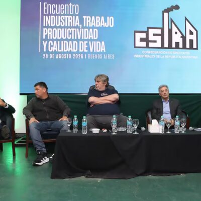 Sindicatos industriales reunieron a más de 600 referentes del sector y advirtieron que sin industria «van a quedar 20 millones de argentinos en la miseria o en el pluriempleo»