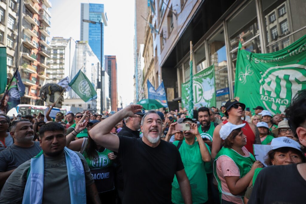 La Justicia otorgó una cautelar a ATE y ordenó reinstalar a trabajadores despedidos en PAMI: "Luchar siempre sirve"