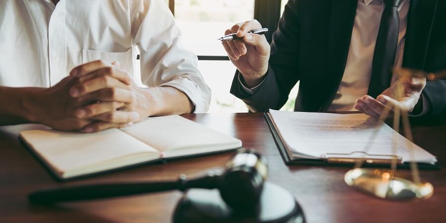 La Cámara del Trabajo confirmó un despido por "pérdida de confianza" tras trabajar para la competencia en el mismo horario