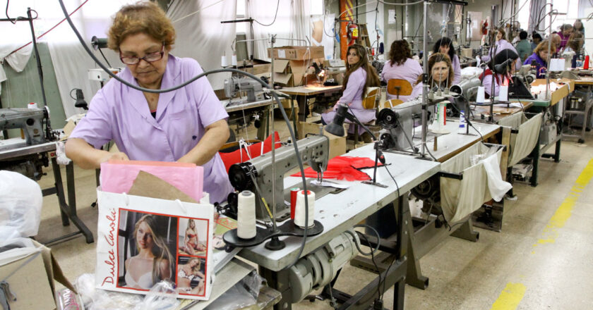 Empresas recuperadas en jaque: la Ley que se vota hoy amenaza con desarticular la economía cooperativa y autogestionada