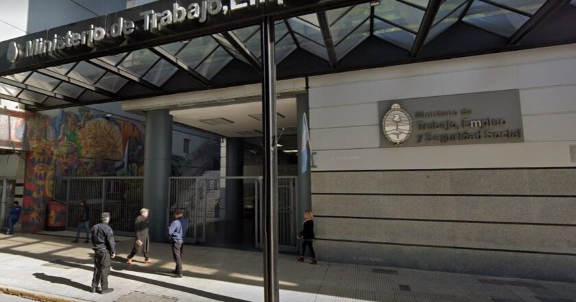 Las CTA también le exigen al Gobierno que la reunión del Consejo del Salario se realice de manera presencial