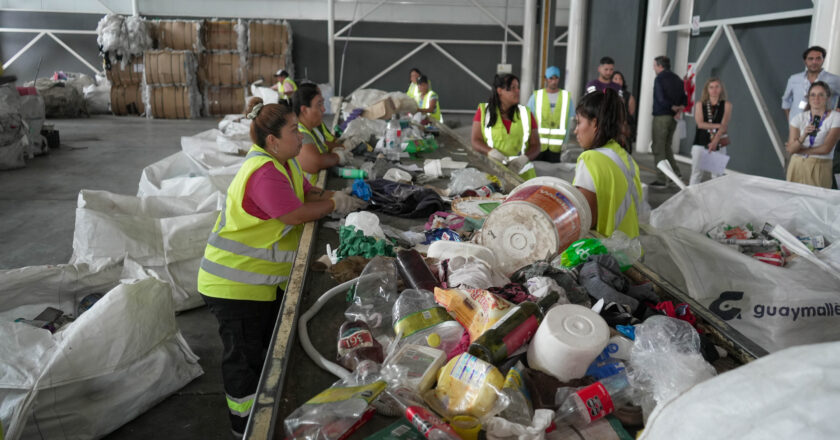 El Gobierno porteño avanza con la privatización del reciclado y las cooperativas alertan por la pérdida de hasta 7.000 puestos de trabajo