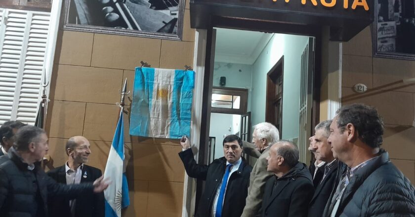 Pettovello, un diputado libertario y un condenado por intento de homicidio tomaron un gremio en Entre Ríos y hasta lo usan para actos partidarios