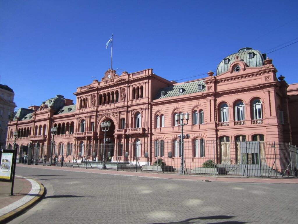 Tras los despidos en la Quinta de Olivos, ATE alertó por la creciente militarización del Gobierno