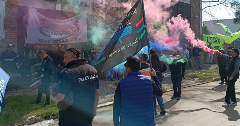 El Sindicato de Televisión acusó a Fantino de hacer «fraude laboral» con los trabajadores de Neura