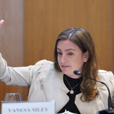 Diputados de Unión por la Patria recibieron a los despedidos de Granja Tres Arroyos y buscarán declarar la Emergencia Ocupacional en Buenos Aires, Entre Ríos y Córdoba