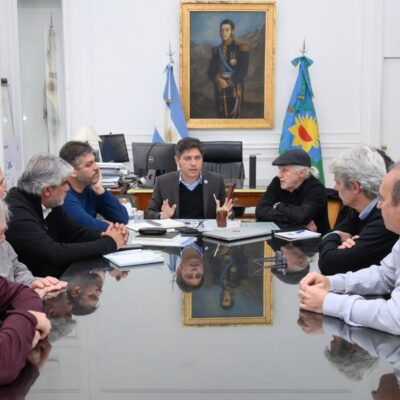 Axel Kicillof apoyó el Plan Nacional de Telecomunicaciones de FOETRA que propone reactivar el proyecto nuclear CAREM