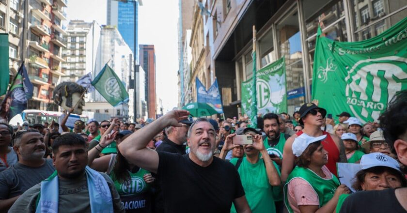 ATE lanza paro y movilización al PAMI el martes a las 13 ante la crisis y colapso de la obra social de los jubilados