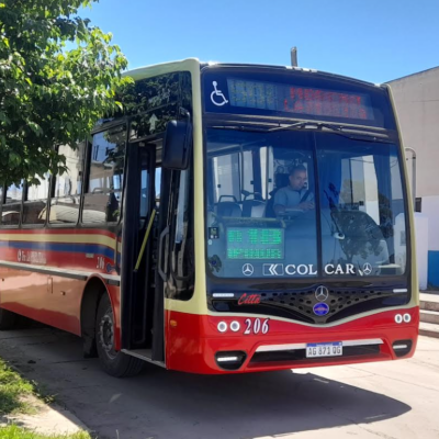 La UTA advirtió que más de 800 trabajadores del transporte de Moreno siguen sin garantía de continuidad laboral y abre la puerta a un conflicto