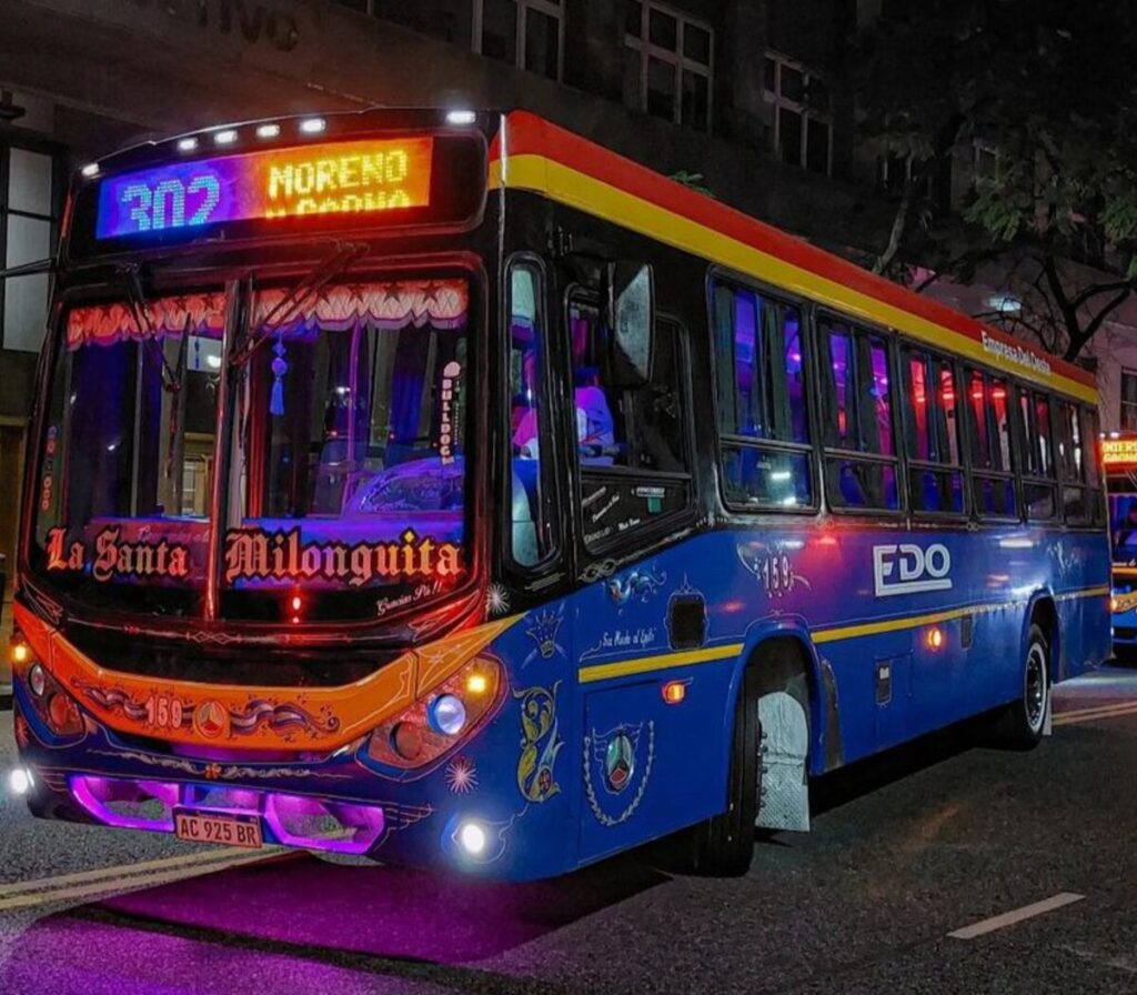 La UTA advirtió que más de 800 trabajadores del transporte de Moreno siguen sin garantía de continuidad laboral y abre la puerta a un conflicto
