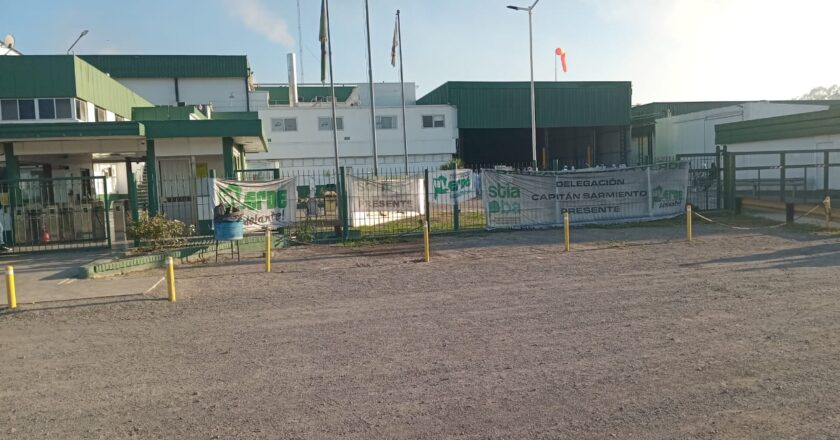 Pandemia de despidos en Granja Tres Arroyos: desvinculó a 1.000 trabajadores de tres plantas bonaerenses en dos días