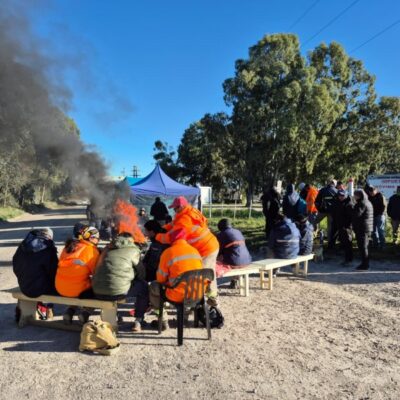 Galasur avisa que insistirá en los despidos y los mineros avisan que ya se perdieron 400 empleos en Olavarría