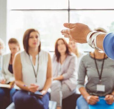 La Justicia reconoció una relación laboral detrás de un supuesto “canje” por formación en coaching