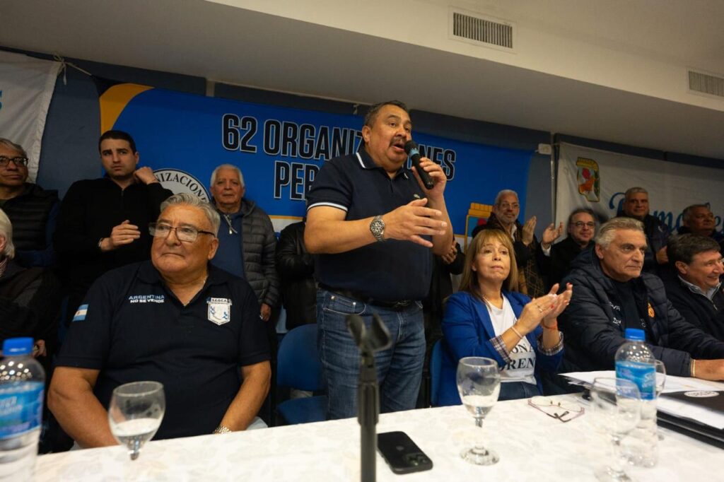 Ibarra aseguró que Milei sólo le responde a los EEUU y le pidió que atienda la "deuda interna" con todos lo que la están pasando mal