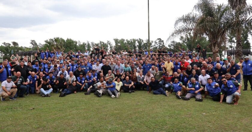 Camioneros de Santa Fe reunió a más de 300 referentes para reconstruir el sector: «El futuro no se espera, se construye»