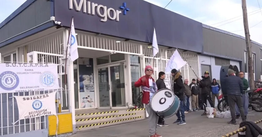 Mirgor, el grupo empresario de los Caputo, dejó sin efecto temporalmente los 100 despidos en Tierra del Fuego pero los convirtió en suspensiones hasta el 8 de octubre