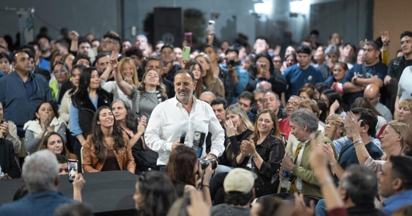 Quintela le pidió «responsabilidad» a la CGT y aseguró que debe convocar a una huelga general hasta llegar al paro por tiempo indeterminado