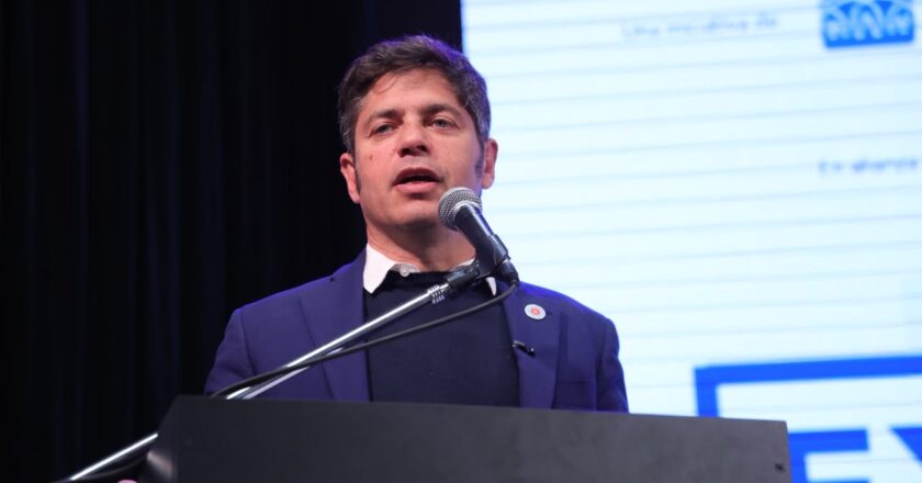 Kicillof inauguró la Expo Inclusión en Almirante Brown: «Mientras el Gobierno nacional nos ahoga financieramente, seguimos generando oportunidades»