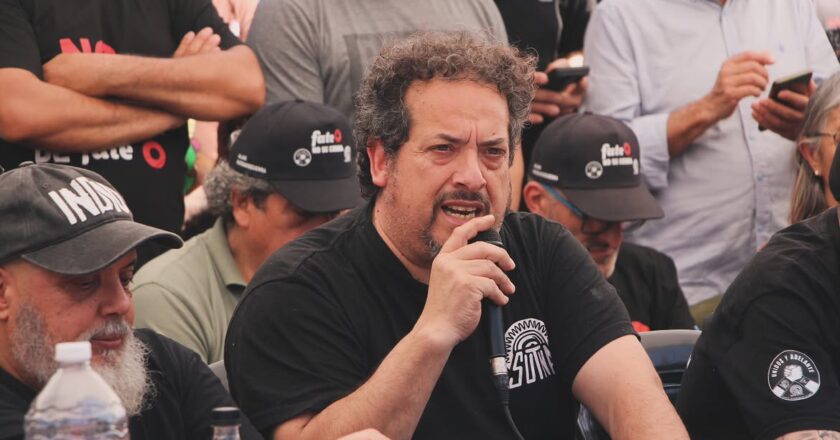 La Justicia de San Isidro elevó a juicio oral y público a Crespo y otros 23 trabajadores de FATE por la ocupación de la planta