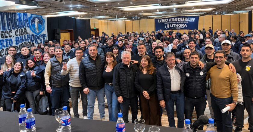 Barrionuevo y Ballhorst encabezaron la primera Asamblea General de Delegados de UTHGRA CABA: «El salario es la prioridad»