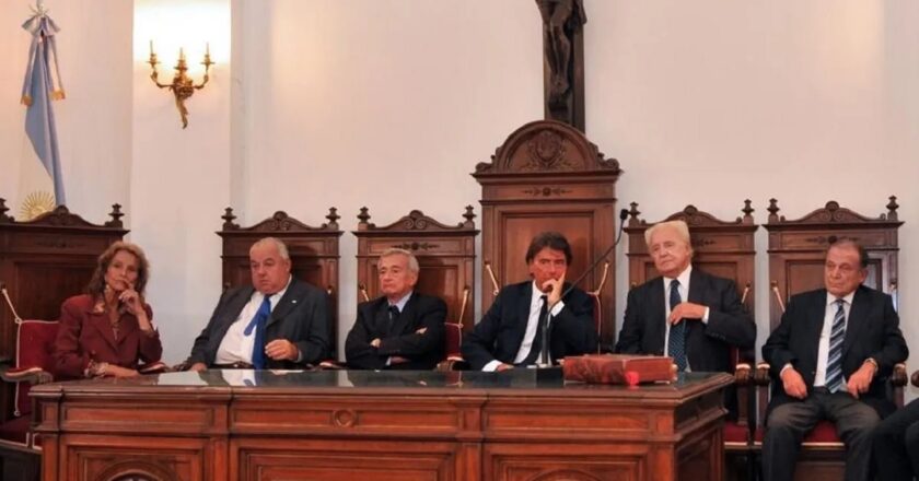 La Corte Suprema de Justicia de Santa Fe ordena volver a fallar en un caso en el que se había aplicado de forma retroactiva la Ley Bases