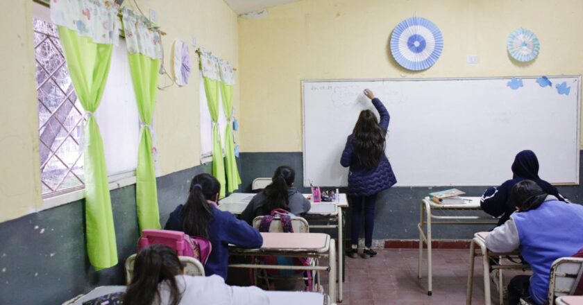 Salud docente: CTERA advirtió por el impacto del deterioro laboral y reclamó la restitución del FONID