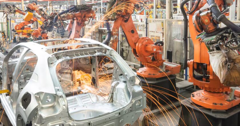 Tras mudar la producción de Citroën a Brasil, Stellantis no descarta cerrar las plantas de Fiat y de Peugeot y hay 5 mil empleos en riesgo