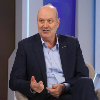 Los medicamentos volvieron a aumentar más que la inflación y desde el gremio farmacéutico apuntaron contra Sturzenegger: «Su política de desregulación fomenta monopolios, es un fracaso»