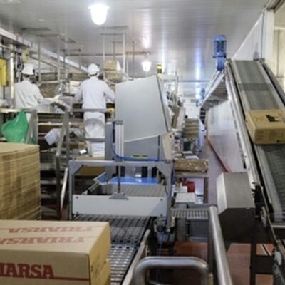 El frigorífico Friar suspendió a decenas de trabajadores en Reconquista: el gremio acordó reducir la jornada para evitar despidos