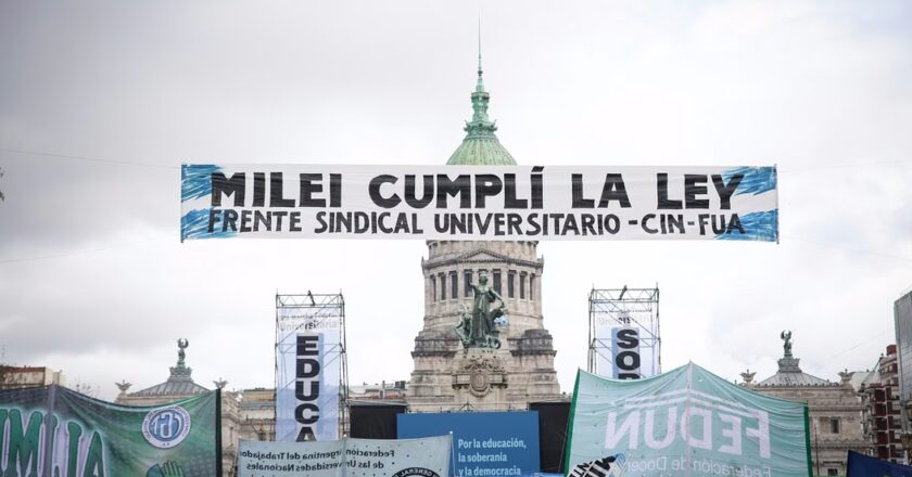 La Justicia no escuchó a la calle y en medio de la Marcha Federal Universitaria suspendió las multas al Gobierno por el incumplimiento de la Ley de Financiamiento
