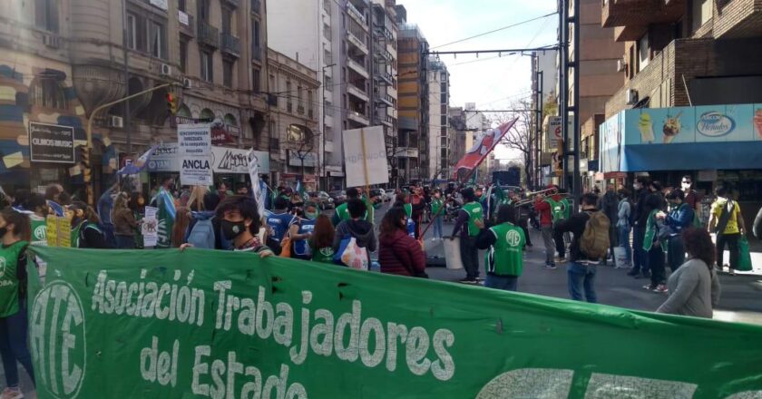 Ministerio de Capital Humano: Denuncian recortes de horas extras y sueldos a niveles de indigencia con persecución a delegados de ATE