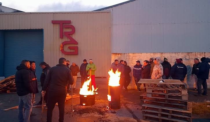Tierra del Fuego ya suma 850 despidos en la industria textil
