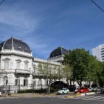 En una causa por el despido de un trabajador no registrado, la Justicia de La Plata declaró inconstitucional el Capítulo Laboral del DNU 70/23