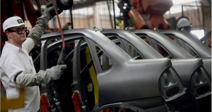 Autopartista Magna pacta suspensiones y recorte de salarios para sus 400 operarios