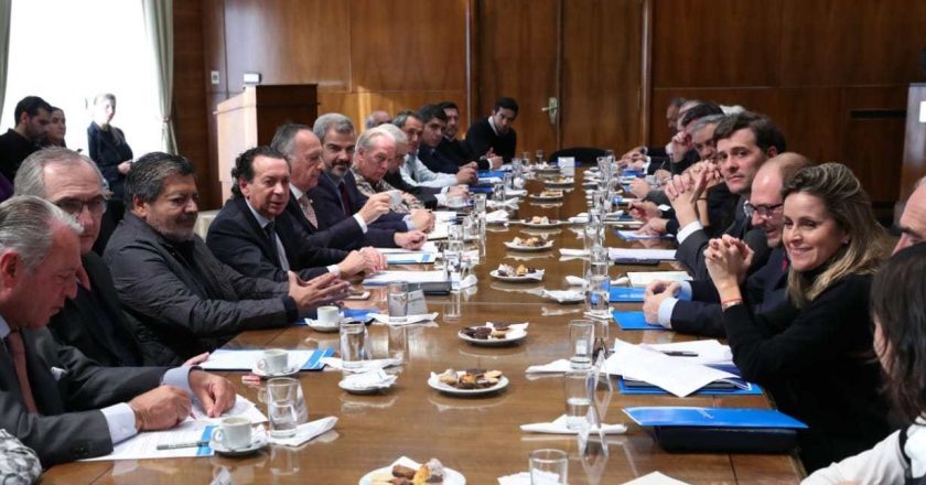 Sica pidió tiempo para mostrarle a los sindicalistas la letra chica del acuerdo Mercosur – Unión Europea