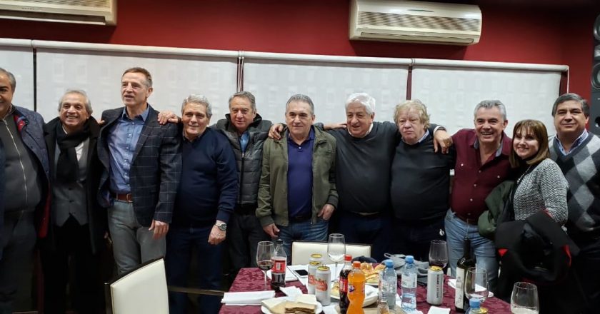 Sola se proclamó electo en el Seguro y mostró el apoyo de la CGT