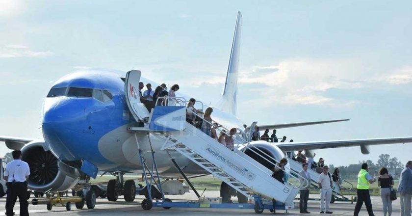 Pilotos rechazan el Decreto 378 que reduce sus tiempos de descanso y advierten sobre graves riesgos para la seguridad aérea
