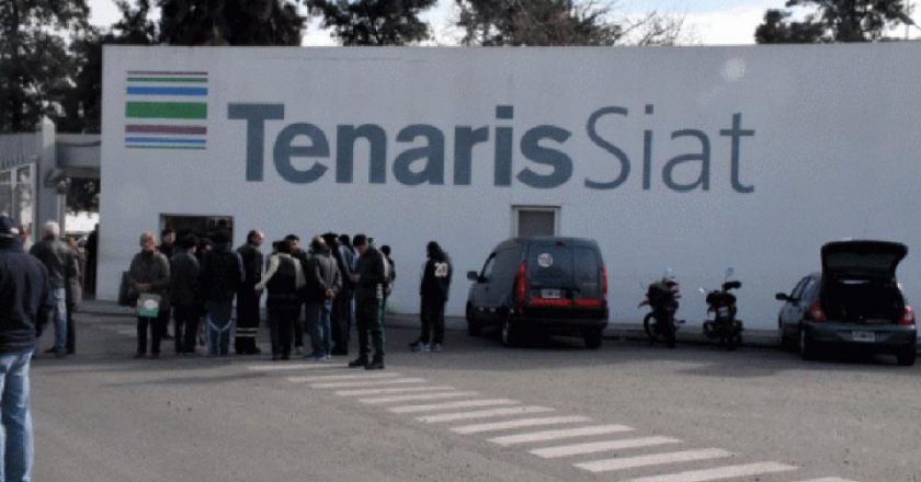 Frente a la crisis, Tenaris lanza un agresivo plan de suspensiones en su planta de Valentín Alsina