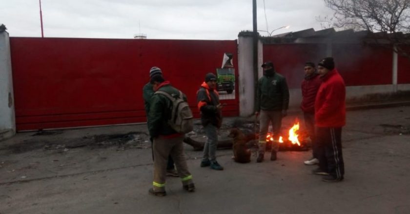 Una docena de despidos en una transportista tucumana