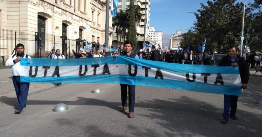Millonaria multa a la UTA Jujuy por no acatar una conciliación obligatoria