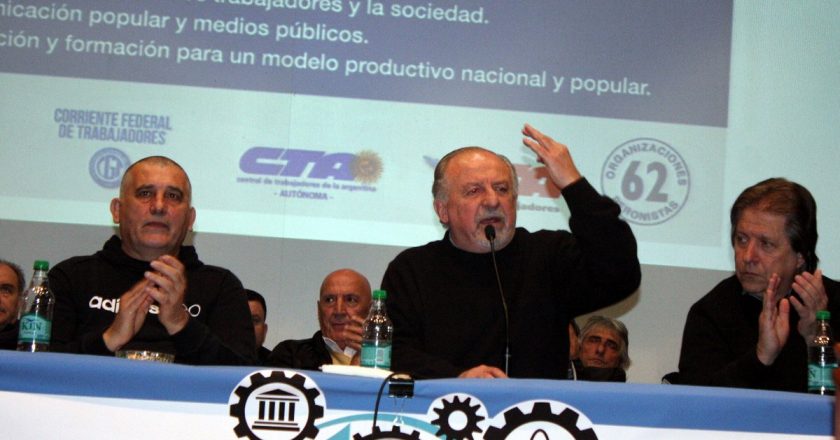 «Hay extrema polarización porque se discuten dos modelos de país antagónicos»
