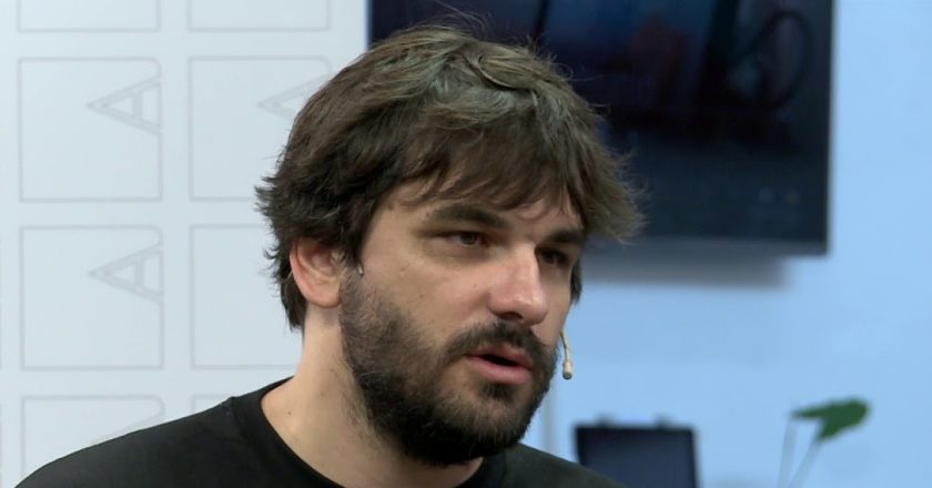 «Lo que afirman en la carta sobre los medios públicos es absolutamente falso»